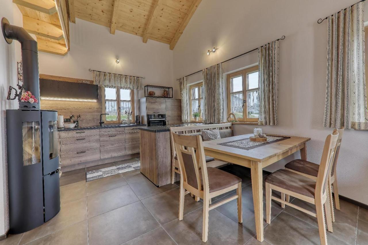 פרייאונג Chalet Zur Wildrose מראה חיצוני תמונה