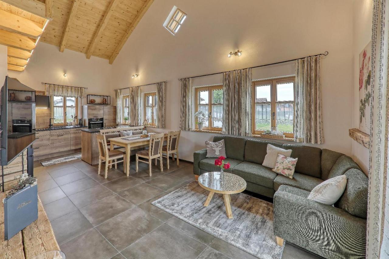 פרייאונג Chalet Zur Wildrose מראה חיצוני תמונה